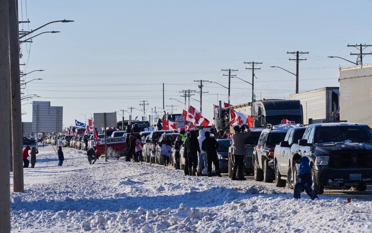 ‘Government Overreach Is Coming to an End’: Massive Truck Convoy Heading to Washington After Ottawa