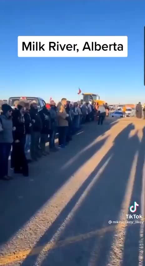 Police Came to Arrest Freedom Convoy Protesters - Then This Happened