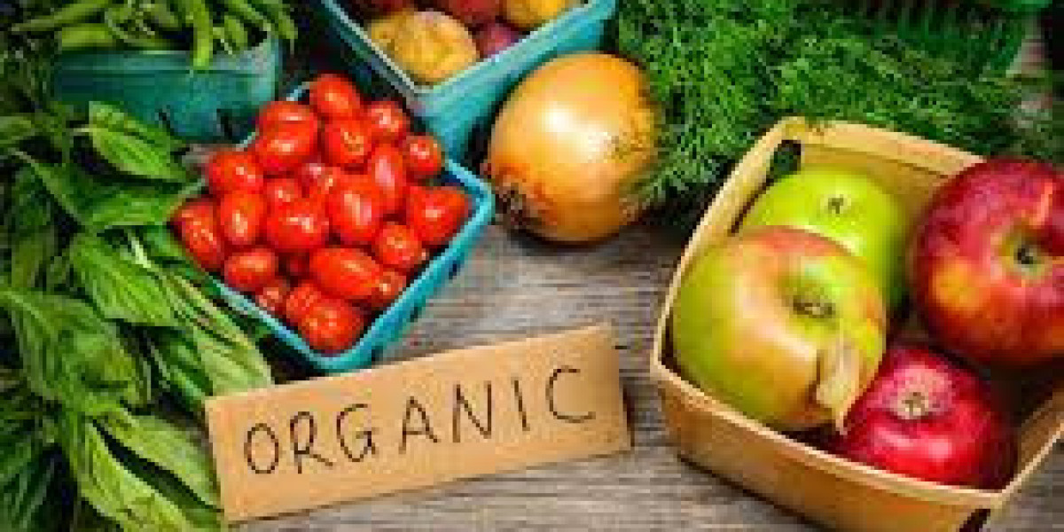 Organic Food Market: Rising Trends and Health-conscious Lifestyles