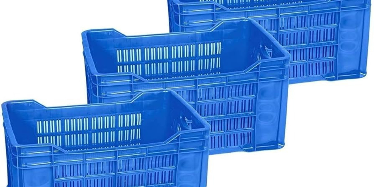 Guide to Setting Up a Plastic Crates Manufacturing Plant