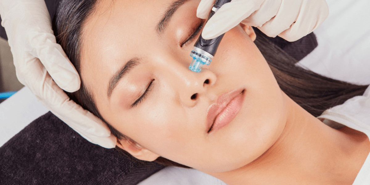 Hydrafacial Happiness: Dubai's Affordable Options Await!