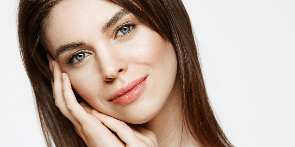 Dubai's Customized Skin Care Plans: Including Effective Skin Whitening Solutions