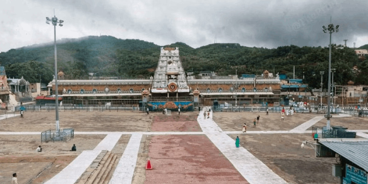 Best Pilgrimage Packages for Tirupati Darshan