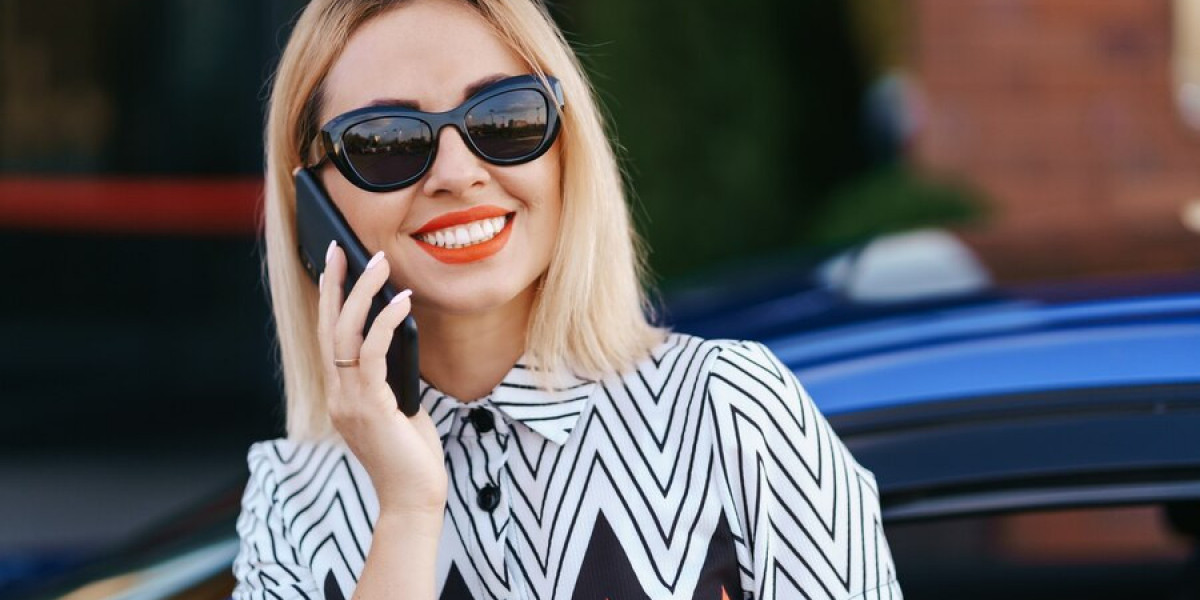 How Designer Sunglasses Trends Are Shaping 2024 Fashion in the UK