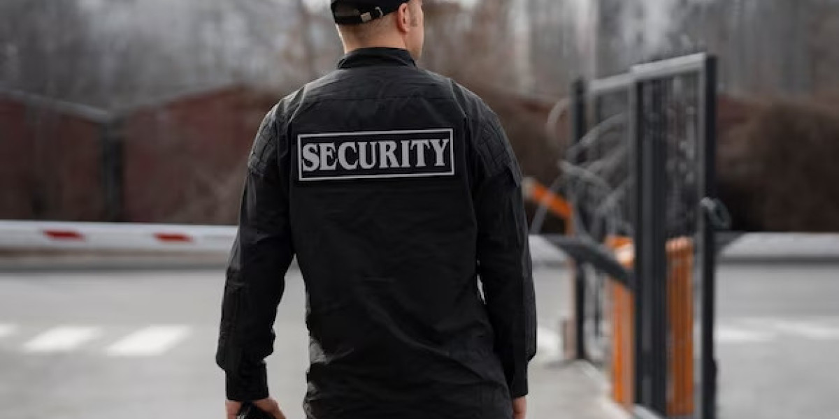 How Professional Security Services Boost Customer Confidence