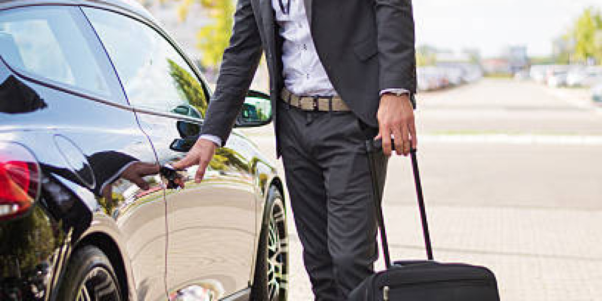 Discover the Elegance of a Luxury Chauffeur Service