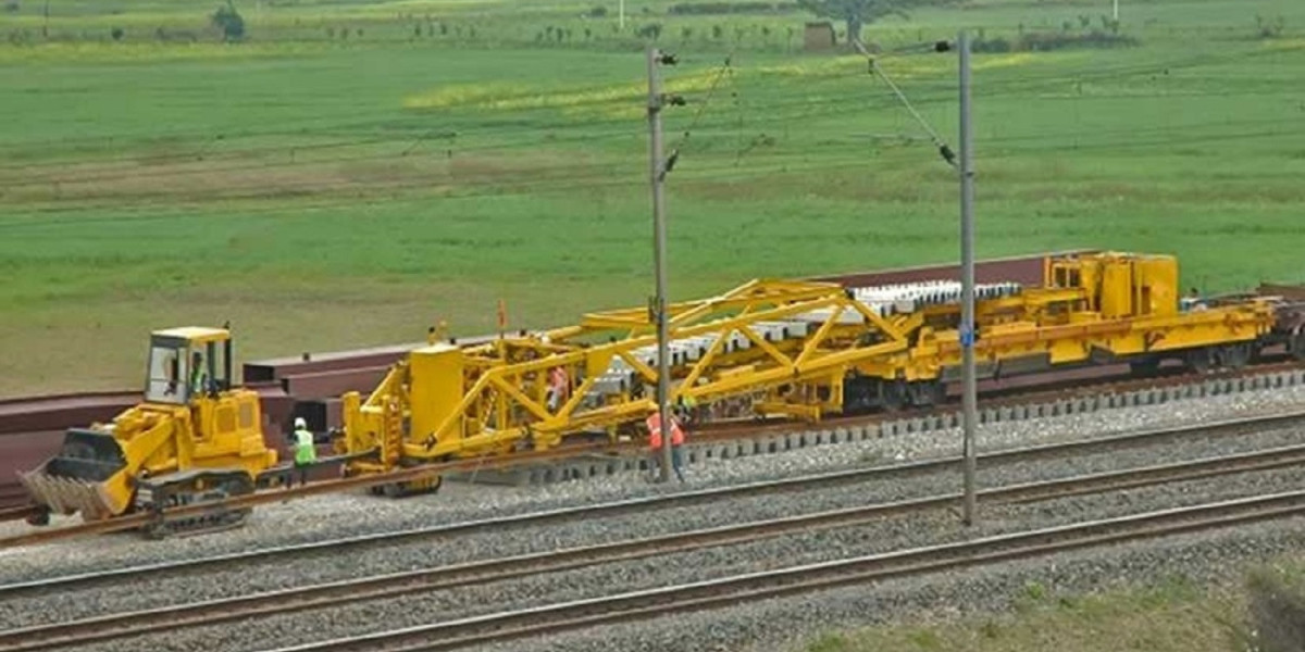 Track Laying Equipment Market Insights and Trends to 2024-2032