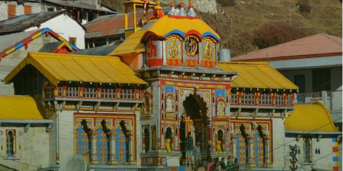 Chardham Yatra Package: A Sacred Journey to the Four Holy Shrines of Uttarakhand