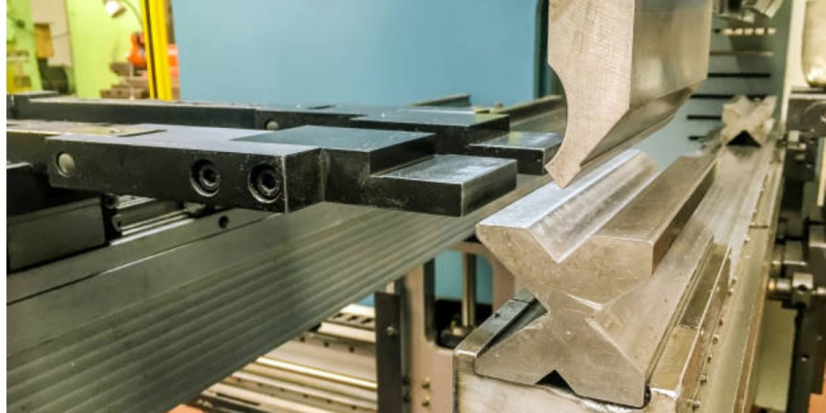 What Are the Different Types of Sheet Metal Bending Machines?